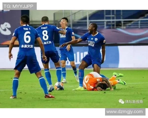 武汉足球队在钻石联赛中的团队协作表现分析与点评